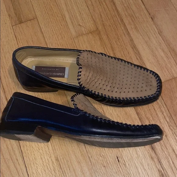 Johnston & Murphy Tan Perforated Loafers - Picture 5 of 9